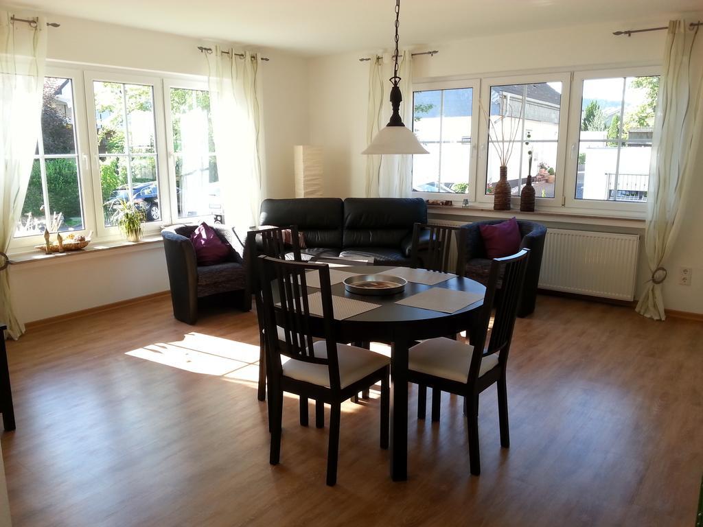 Ferienwohnung Weingut Ackermann Zeltingen-Rachtig Camera foto